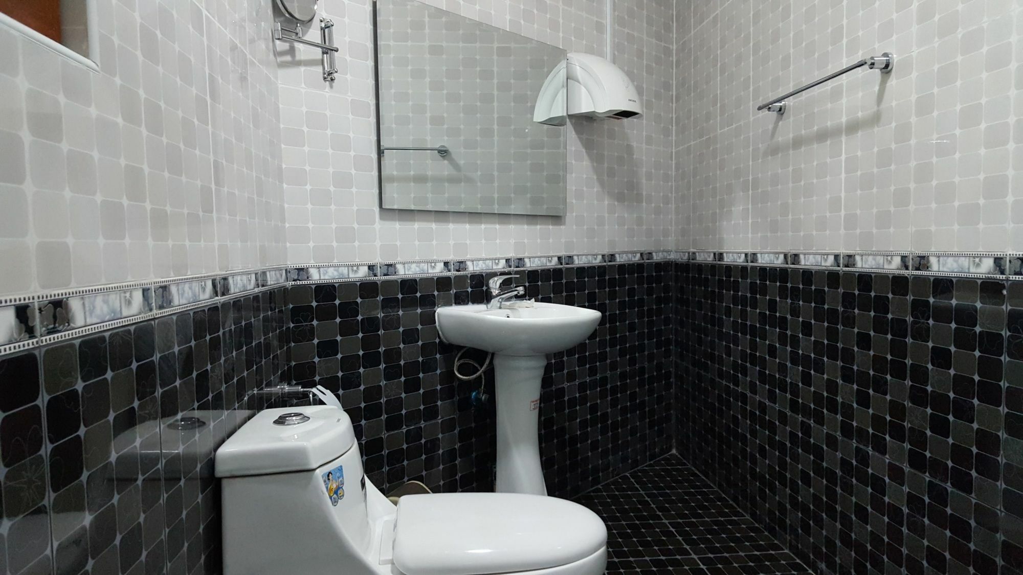 White City Inn 哈博罗内 外观 照片